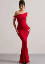 Load image into Gallery viewer, Club London Lita Maxi Dress - Red