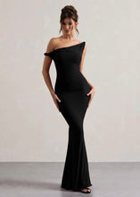 Load image into Gallery viewer, Club London Lita Maxi Dress - Black