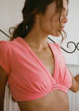 Load image into Gallery viewer, Mode Mischief Mimi Crop - Coral
