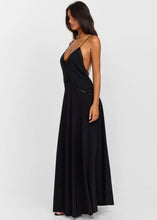 Load image into Gallery viewer, Sasha Therese Posey Maxi Dress - Black
